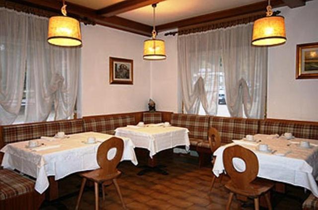 Hotel Bernard Pozza di Fassa Eksteriør billede