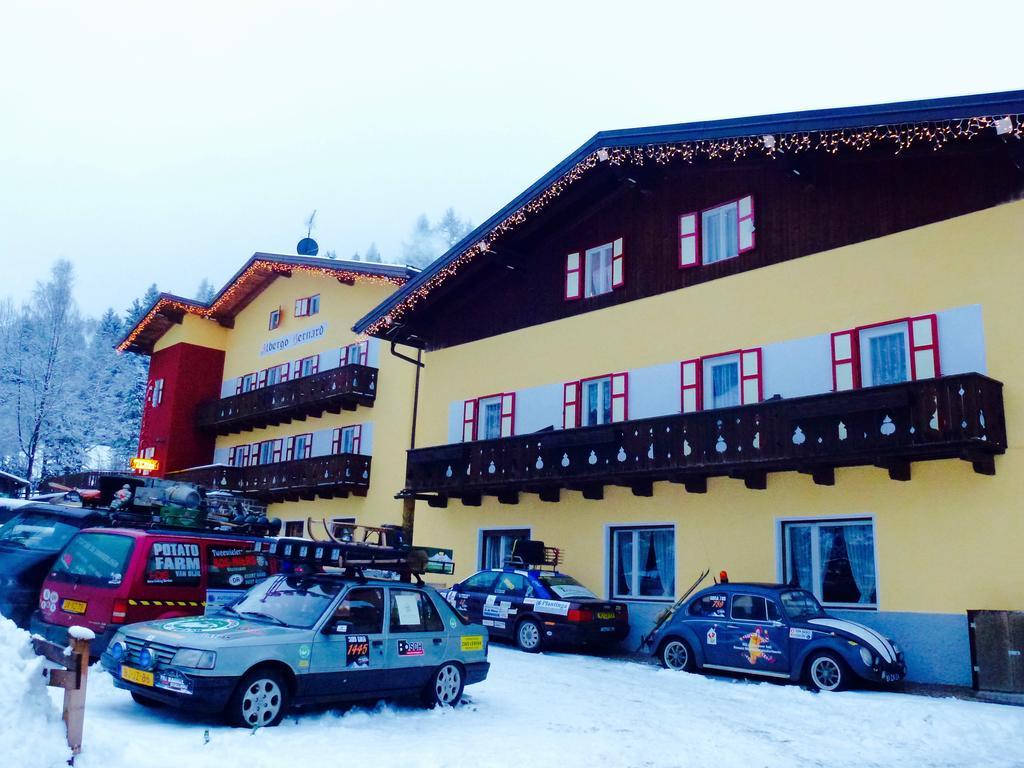 Hotel Bernard Pozza di Fassa Eksteriør billede