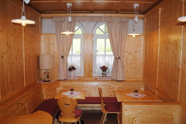 Hotel Bernard Pozza di Fassa Eksteriør billede