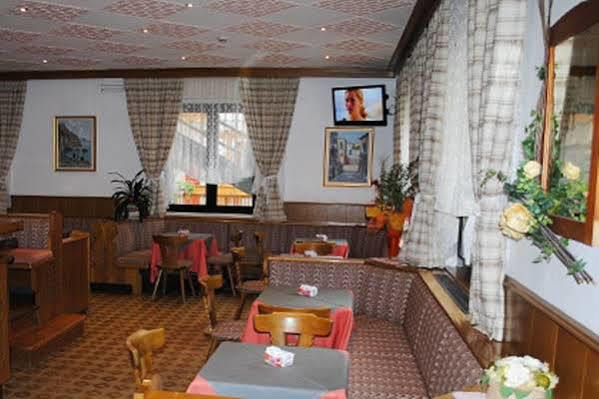 Hotel Bernard Pozza di Fassa Eksteriør billede