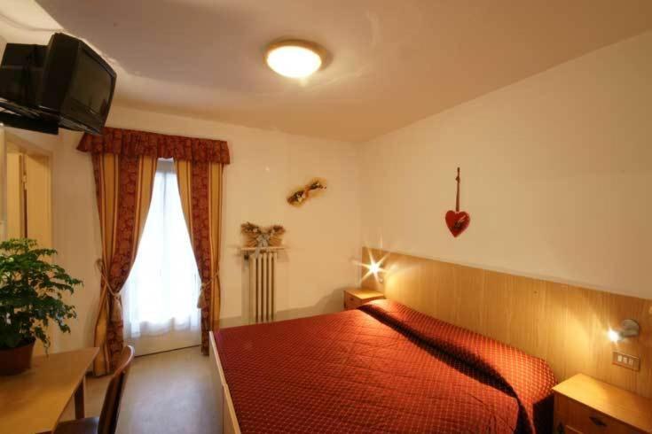 Hotel Bernard Pozza di Fassa Eksteriør billede